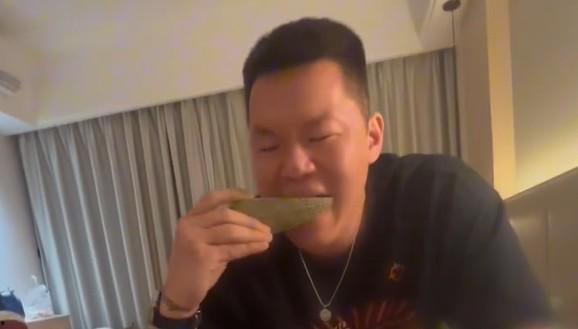 娱乐圈的瓜吃撑了,揭秘明星幕后故事