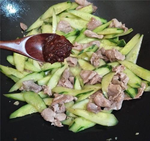 娱乐吃瓜酱婆媳关系,娱乐吃瓜酱中的甜蜜与矛盾
