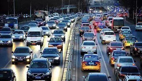 娱乐早班车吃瓜,揭秘娱乐圈最新“瓜田”盛况