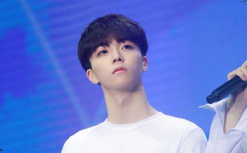 娱乐吃瓜酱委屈男友,一场甜蜜的误会与和解